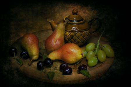 梨，樱桃，葡萄，茶壶，风格