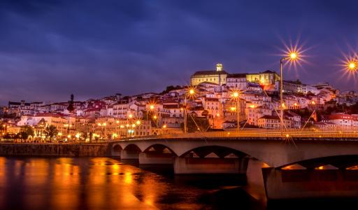 科英布拉，葡萄牙，葡萄牙，城市，夜，房子，建设，桥，灯，河，水，丁香，天空，景观