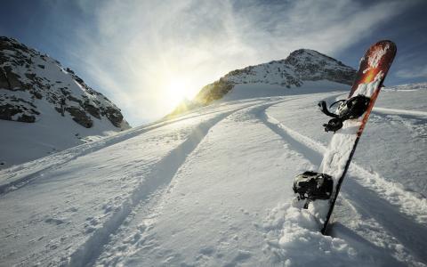 滑雪板，雪，山，太阳