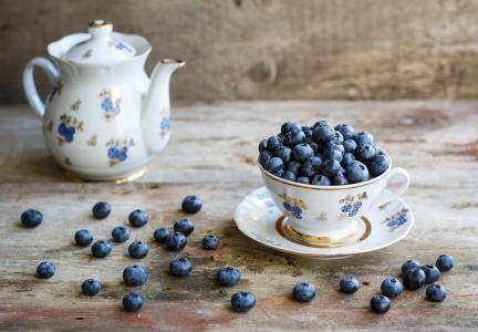 浆果，蓝莓，砂金，茶壶，杯子，杯子