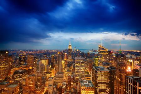 纽约，纽约市，纽约市，曼哈顿，美国，帝国大厦，晚上，日落，天空，云，建筑物，摩天大楼，灯，景观，城市