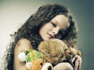 女孩，毛绒玩具，小熊，漂亮女孩