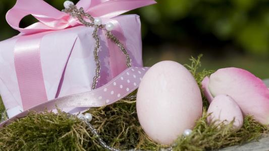 礼物，复活节彩蛋