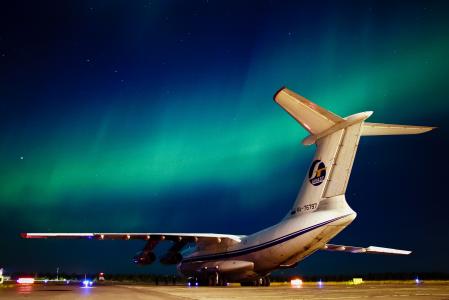 飞机，北极光，夜间，IL-76TD