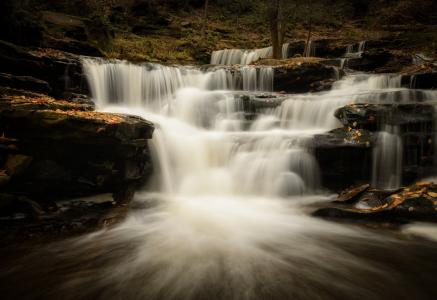 里基茨格伦州立公园，宾夕法尼亚州，瀑布，瀑布，秋天
