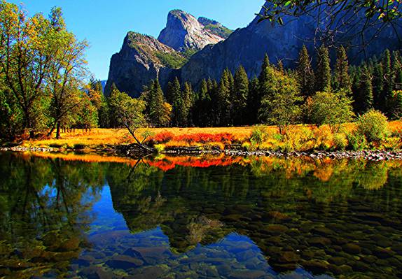 山,树,优胜美地国家公园,湖,秋天,森林,CA,石头,美国