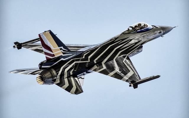 战斗猎鹰,“战隼”,F-16,战斗机