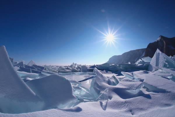 白天的雪景观摄影,贝加尔湖高清壁纸