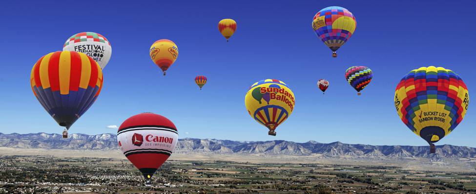 热气球在天空,科罗拉多州高清壁纸