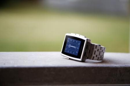 卵石钢Smartwatch,限量版,手表,卵石,黑色,银色,电子纸,显示,审查（水平）