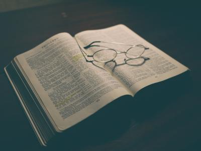 圣经 》, 书, 眼镜, 页面, 阅读