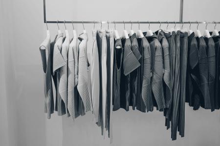 灰色线, 衣服, 挂, 衣架, 服装, 机架, 在行