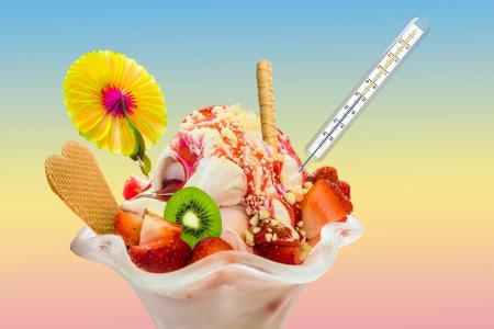吃, 冰, 圣代冰淇淋, 冰激淋, 感冒, 水果, 草莓