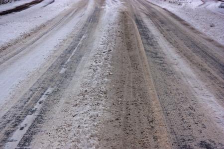 结冰的路, 雪平滑, 雪, 冬天, 道路, 道路盐, 车辙