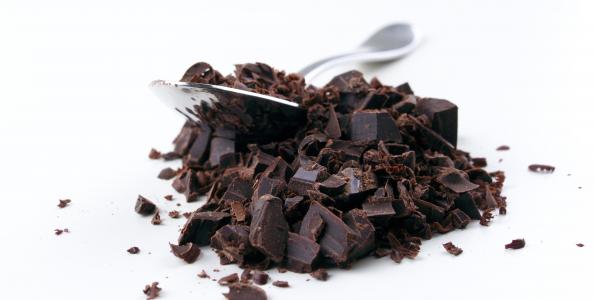 巧克力, 切碎的巧克力, 可可, 剃须, 白色背景, 棕色, 液体