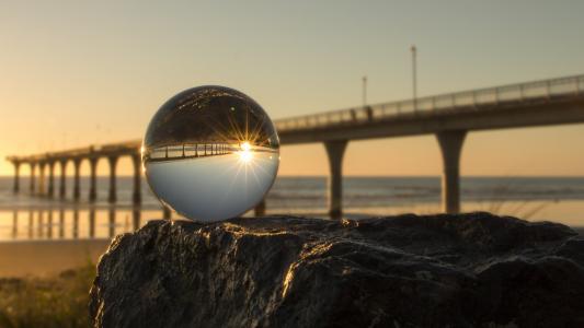 新布赖顿, 水晶球, 日出, 桥-男人作结构, 反思, 水, 日落