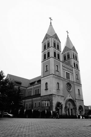 青岛, 青岛天主教教堂, 哥特式建筑