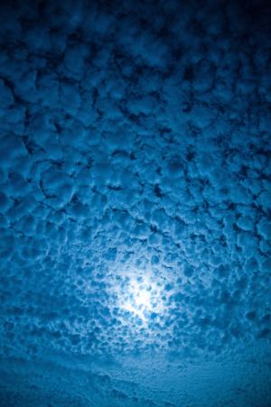 鲭鱼天空, 月光下的夜色, 云计算, 超人, 晚上, 月亮, 蓝色
