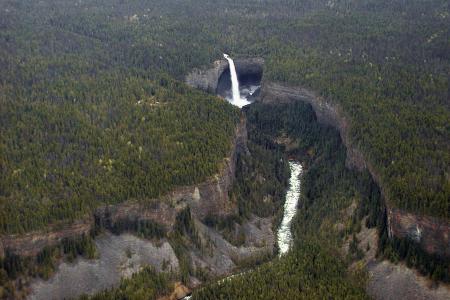 helmcken 瀑布, 鸟透视, 瀑布, 河, 水井灰色省立公园, 不列颠哥伦比亚省, 加拿大