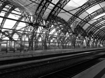 德累斯顿, 火车站, 中央车站, 钢, 屋面施工, 驻地德累斯顿, 黑色和白色