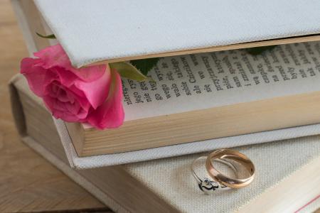 书, 画布图稿, 老书, 爱情故事, 结婚戒指, 戒指, 上升