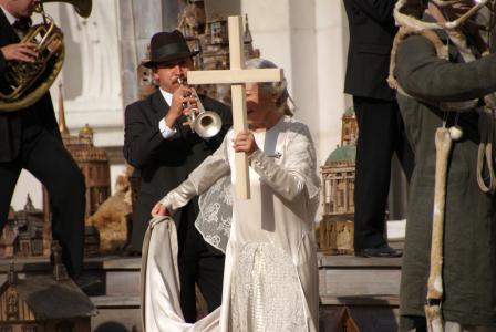 萨尔茨堡节日, 2013, 任何人, 女祭司, 音乐, 音乐家, 乐器