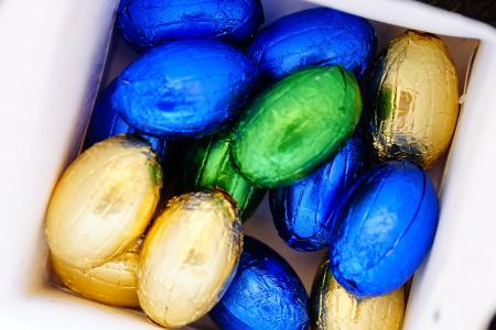 复活节彩蛋, 鸡蛋, 巧克力蛋, 巧克力, 复活节, 多彩, 颜色