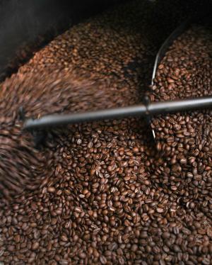 咖啡因, 咖啡, 咖啡豆, 咖啡烘焙, 食物和饮料, 烤的咖啡豆, 丰度