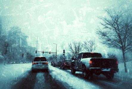 交通在冬季风暴全高清壁纸和背景