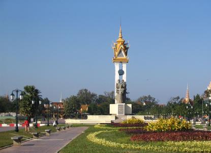 柬埔寨和越南之间的友谊的纪念碑在金边
