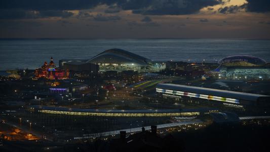 在奥运开幕式的海的背景的体育场在索契
