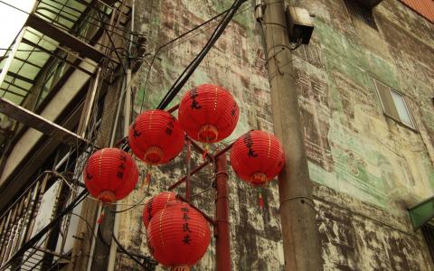 中国的灯笼在街角