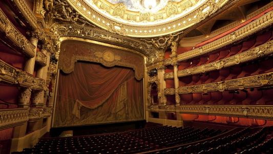 城市歌剧院的大厅