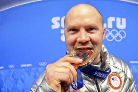 来自美国的斯蒂芬·霍尔科姆，索契奥运会的两枚铜牌