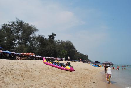 在查家手段，泰国的金海滩