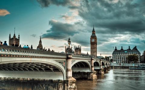 威斯敏斯特桥，大本钟，伦敦，英国