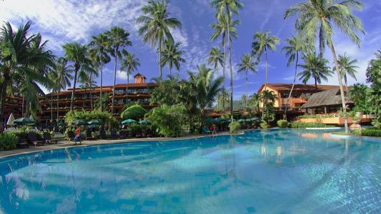 普吉岛酒店游泳池