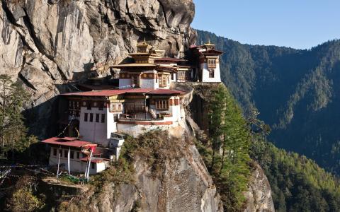 西藏山区的修道院