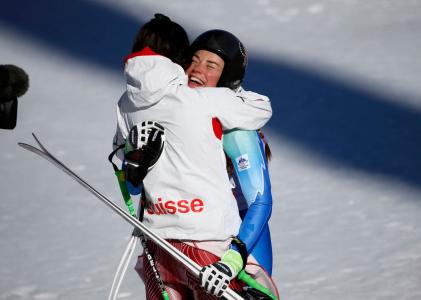 索契Dominik Gizin山滑雪项目金牌的拥有者
