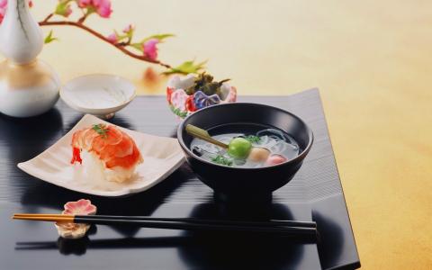 桌上的日本食物，寿司