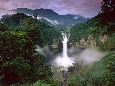 瀑布圣拉斐尔厄瓜多尔