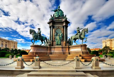 玛丽亚·特蕾西亚，维也纳的美丽的纪念碑。