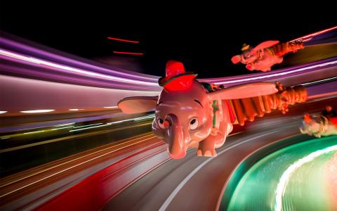 Dumbo旋转木马